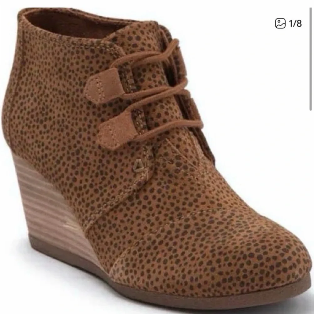 TOMS Women’s Kala Suede Leopard Cheetah  Lace-Up Wedge Ankle Boots
